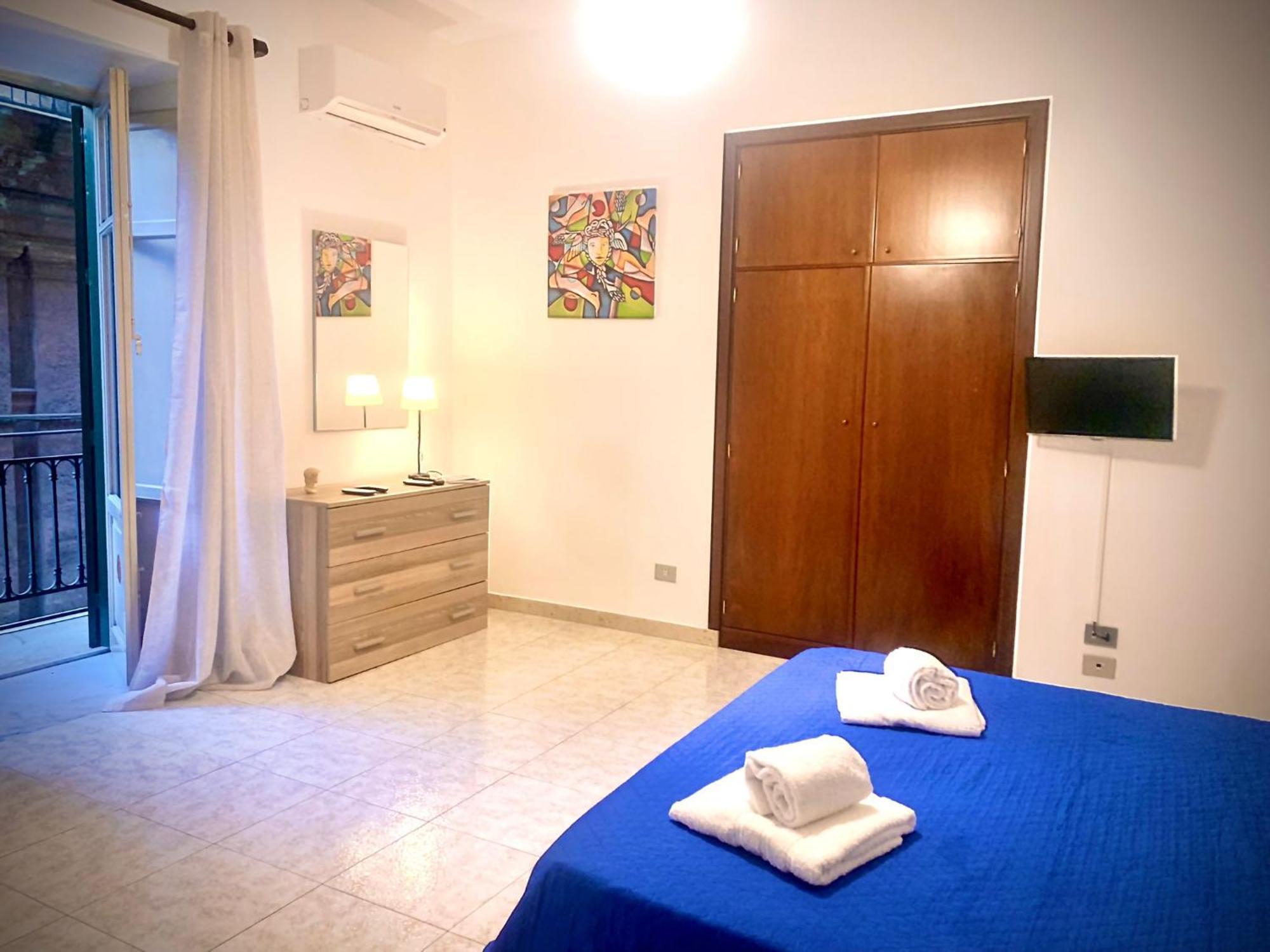 Apartamento A Un Passo Dal Massimo 1 Palermo Exterior foto