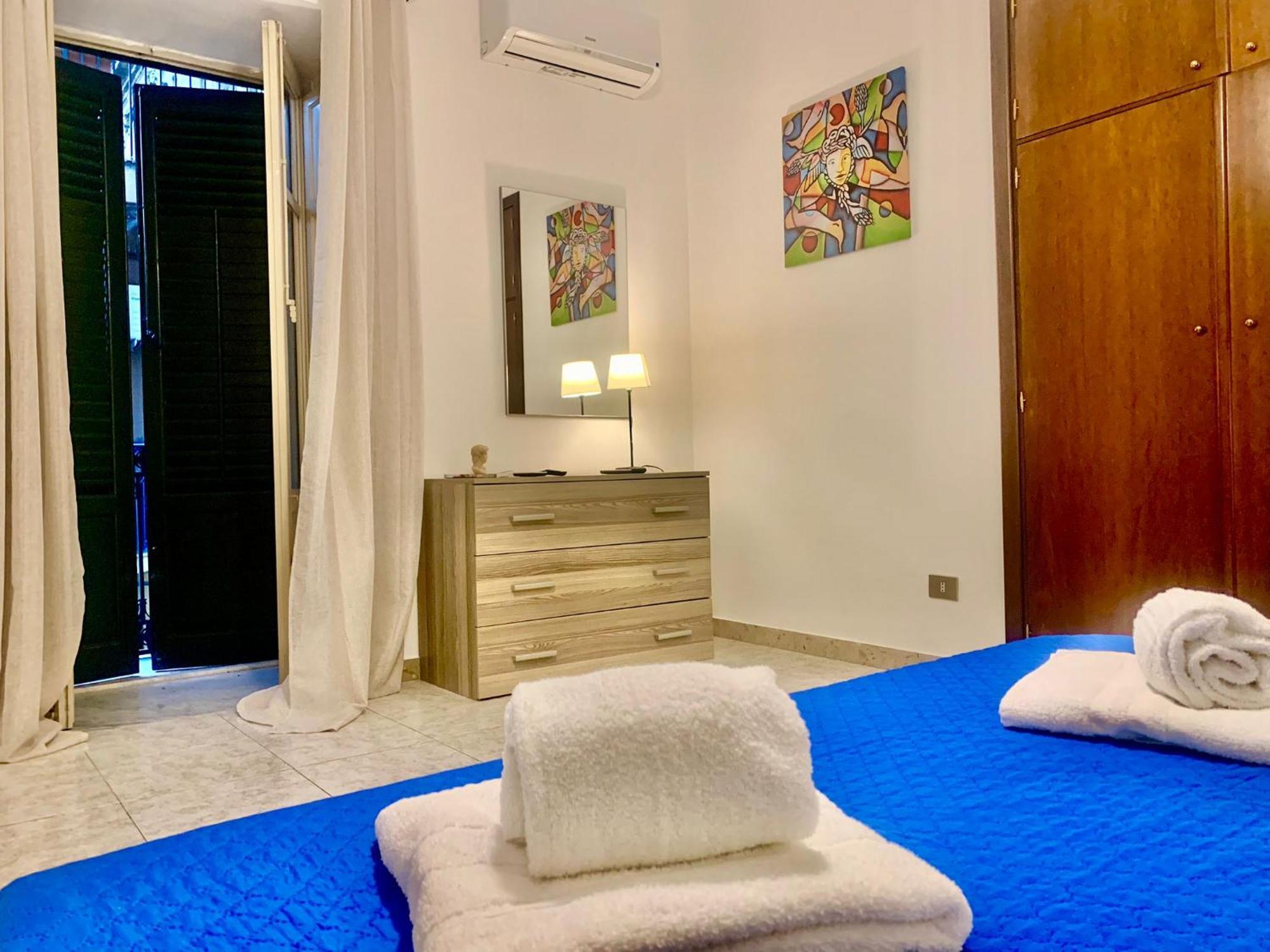 Apartamento A Un Passo Dal Massimo 1 Palermo Exterior foto